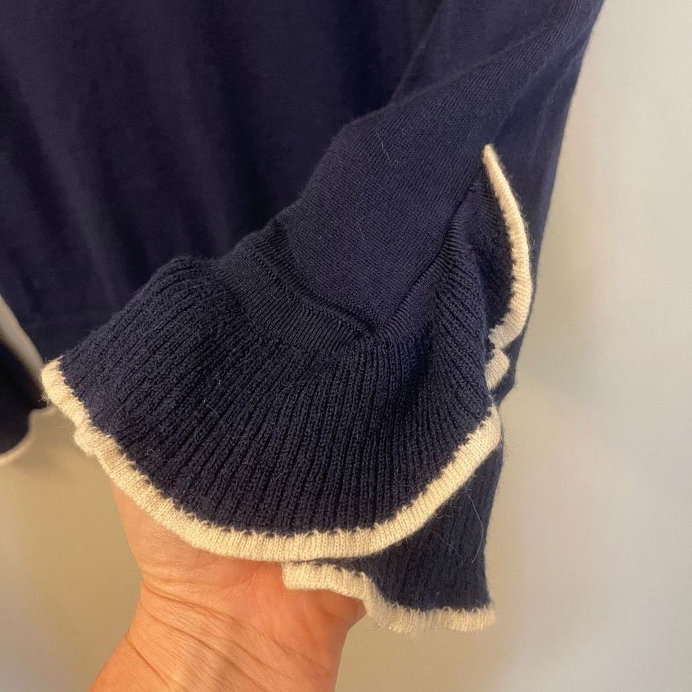 J.Crew NWOT Women 100% Merino Wool Navy Long Sleeve Raffle Sz S - Picture 3 of 5